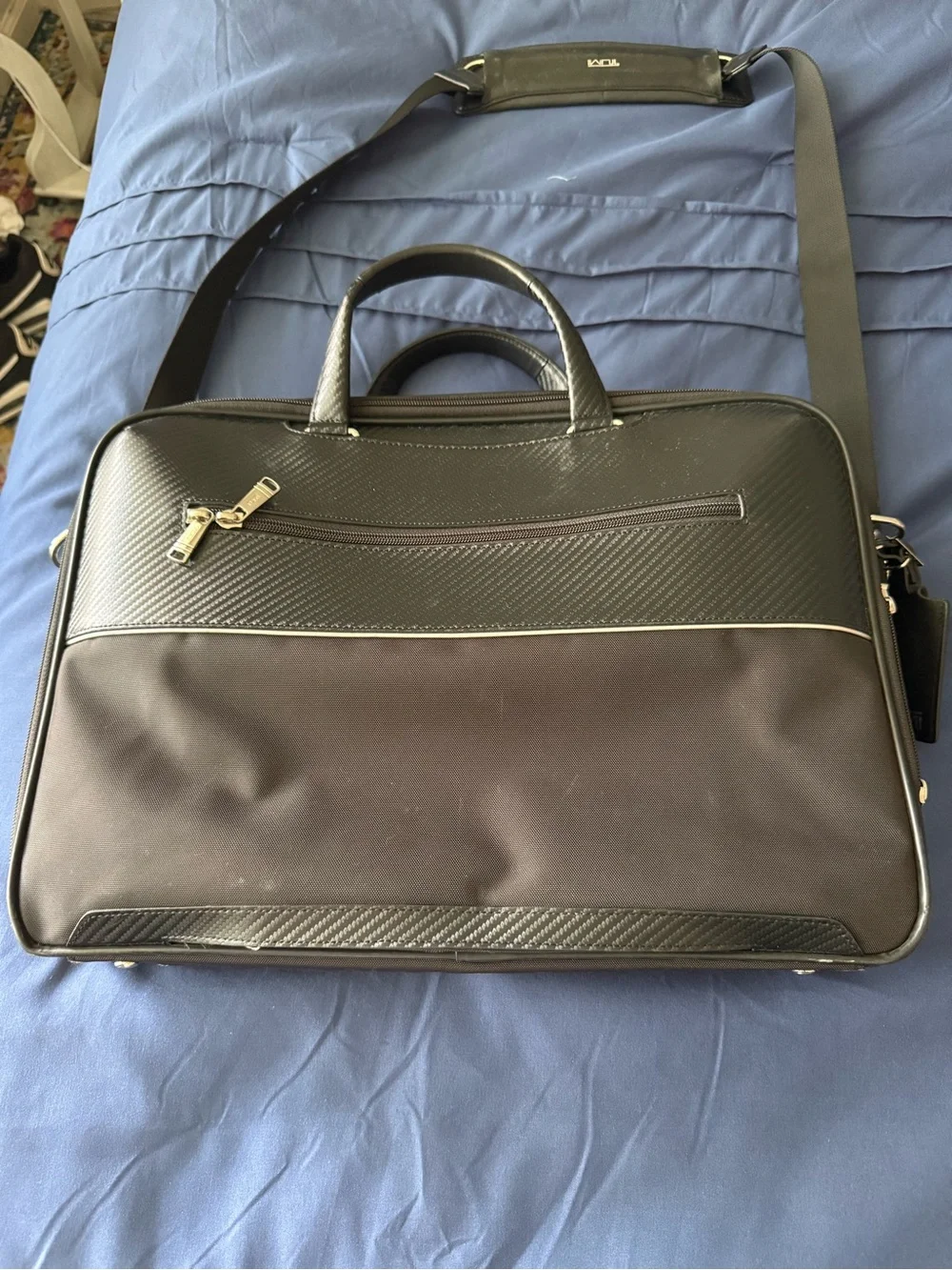 TUMI Black Business Briefcase/Laptop Bag – Excellent Condition
